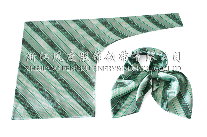 農行 仿絲雙層刀型絲巾