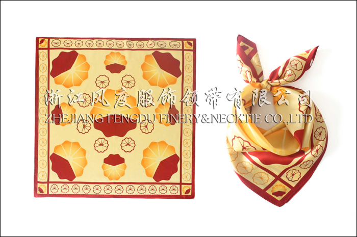 中國石油 真絲中方巾 規格：60x60cm